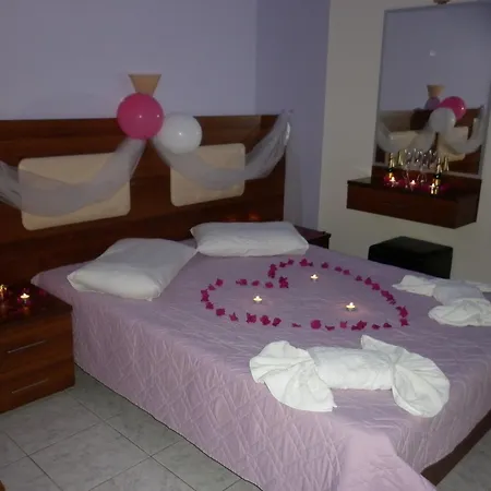 Ξενοδοχείο με διαμερίσματα Zante View & 3*